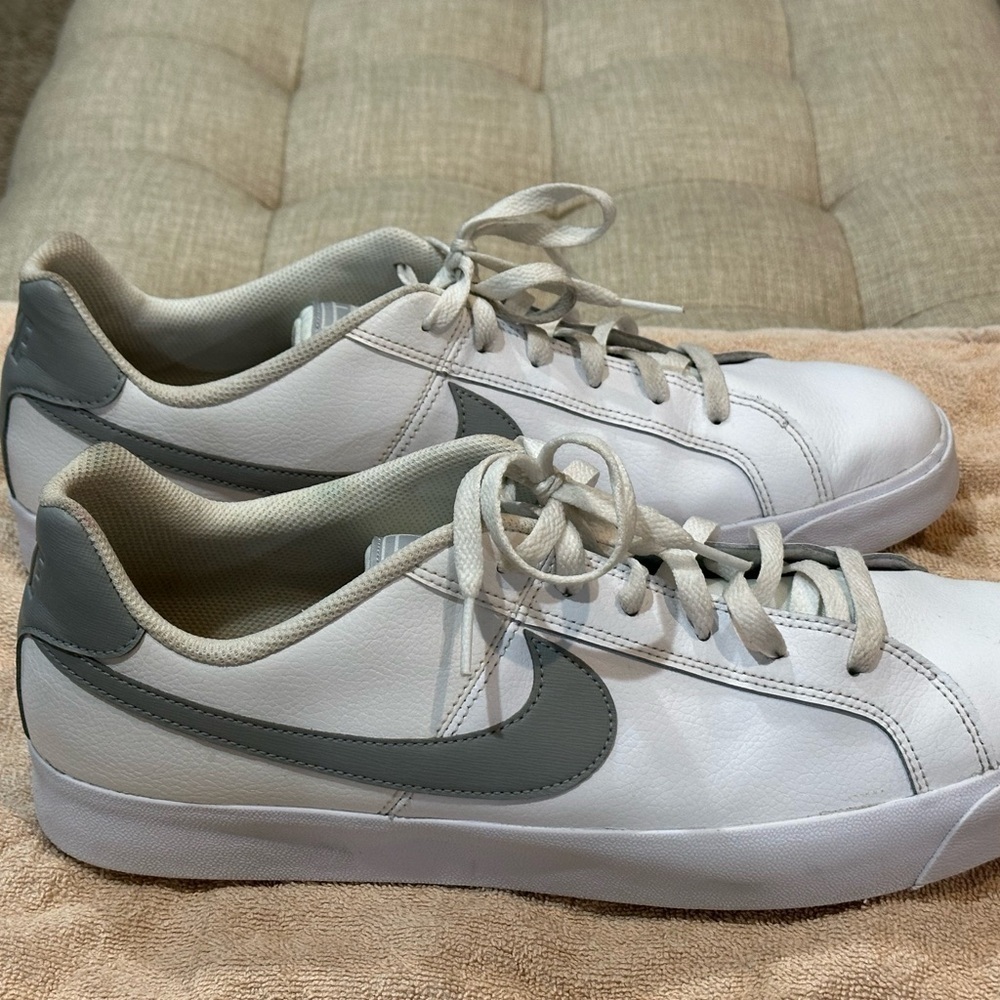 Nike Court Royale - Size 14 Gently worn a few times - Picture 5 of 10